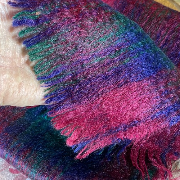 Wool Angora Winter Scarf UNISEX Fringe Edges 9”W x 46”L Plaid Vibrant $160 NEW - Picture 11 of 15